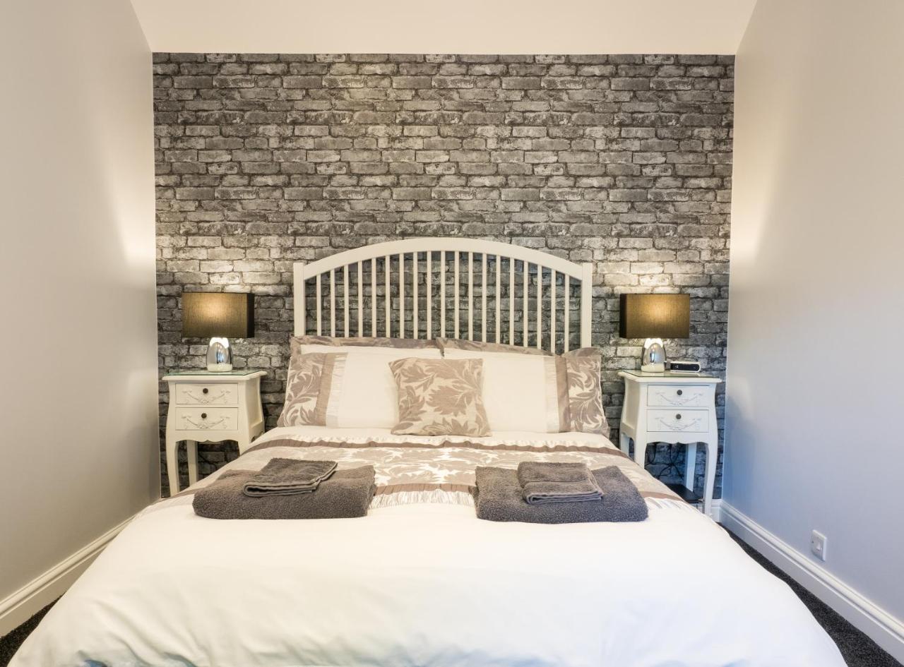 Teifi Netpool Hotel Pembroke Luaran gambar