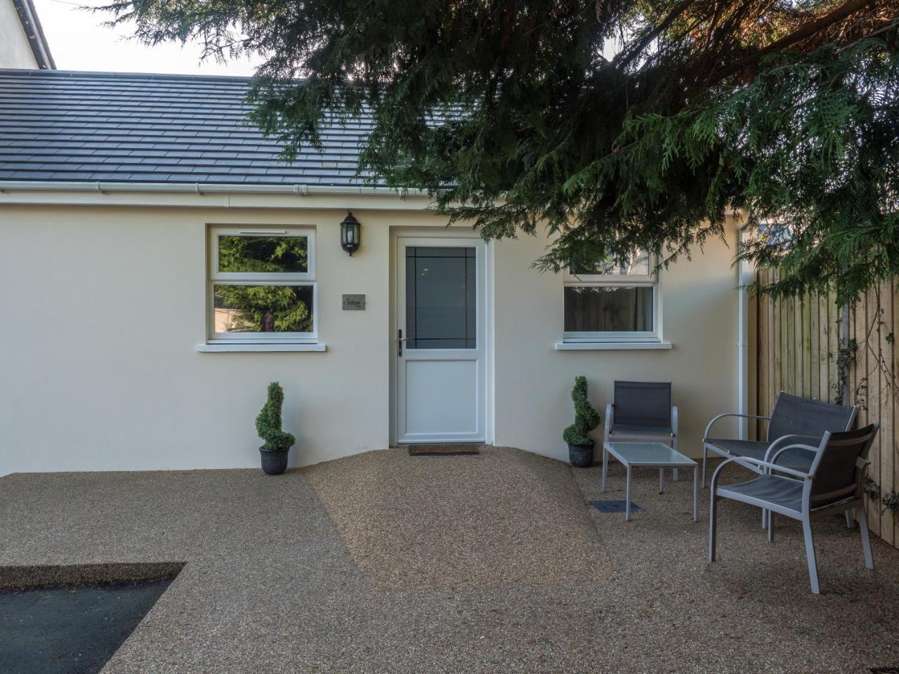 Teifi Netpool Hotel Pembroke Luaran gambar