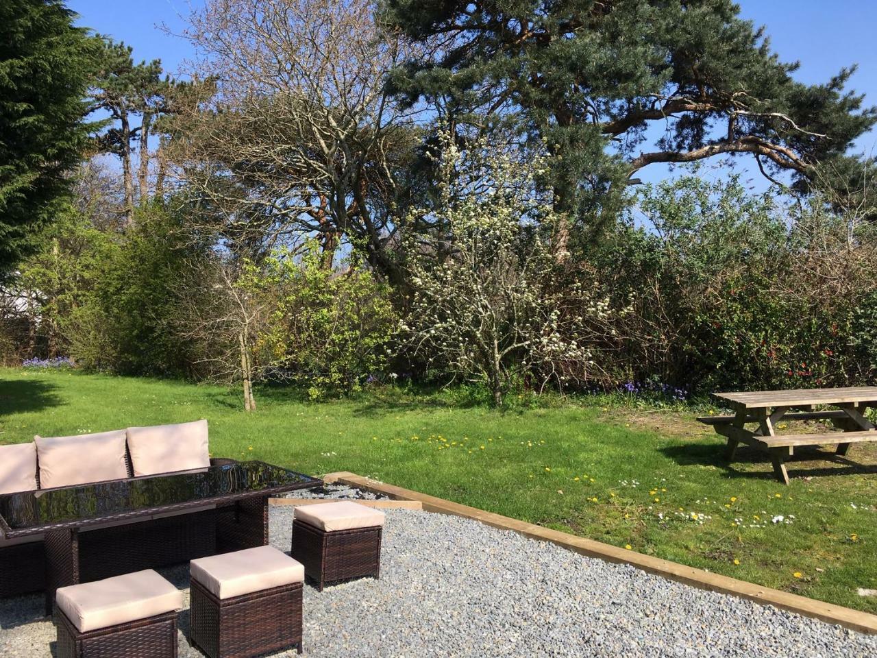 Teifi Netpool Hotel Pembroke Luaran gambar